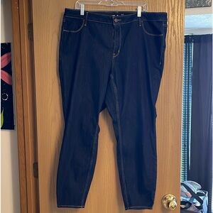 NWOT Old Navy WOW High Rise Super Skinny Jeans